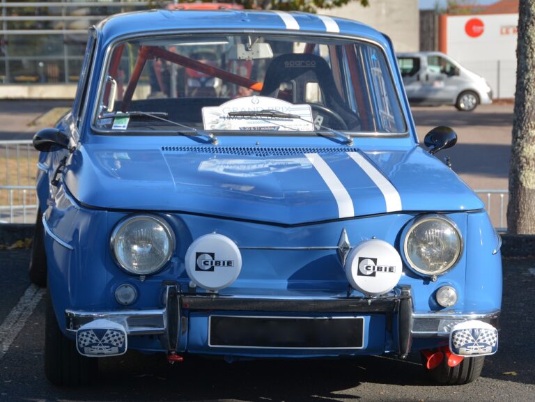 The Impact of AI in Personalizing Car Navigation Systems for Individual Preferences and Needs